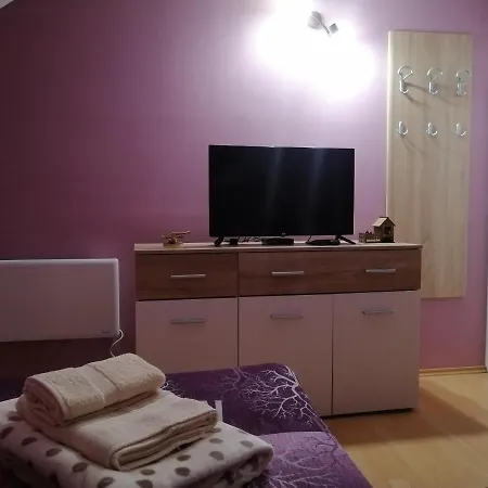 Apartment Neca Zlatar Nova Varos